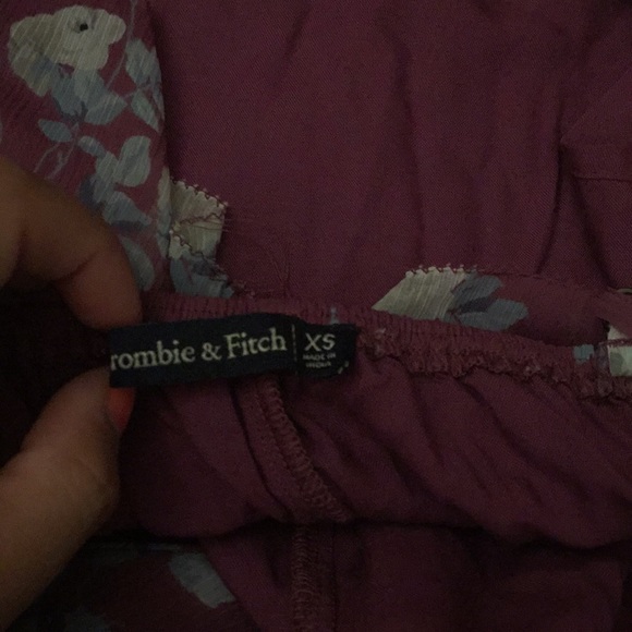 Abercrombie & Fitch floral tank top - Picture 6 of 6